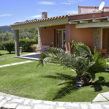 Affittacamere B&B La Villa Dei Graniti Вилласимиус Экстерьер фото