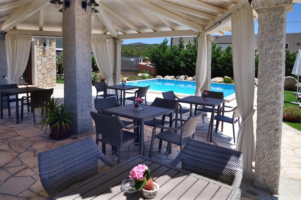 Affittacamere B&B La Villa Dei Graniti Вилласимиус Экстерьер фото