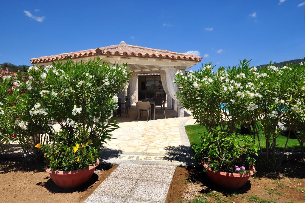 Affittacamere B&B La Villa Dei Graniti Вилласимиус Экстерьер фото