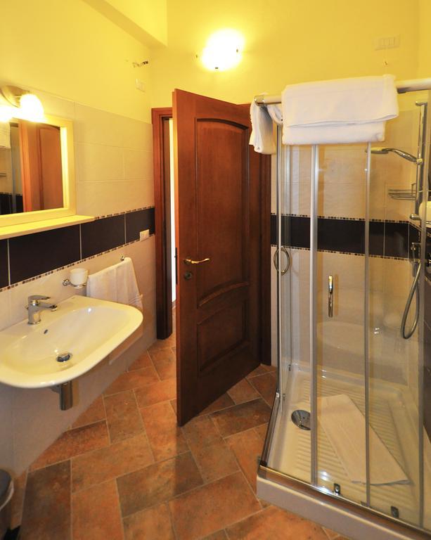 Affittacamere B&B La Villa Dei Graniti Вилласимиус Номер фото