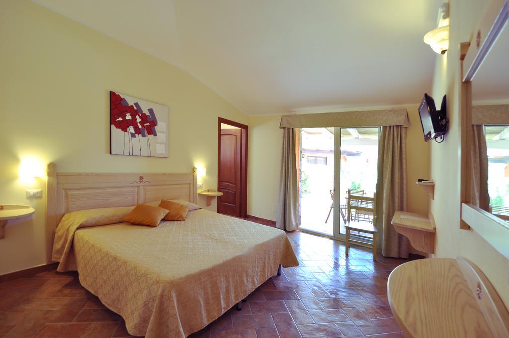 Affittacamere B&B La Villa Dei Graniti Вилласимиус Номер фото